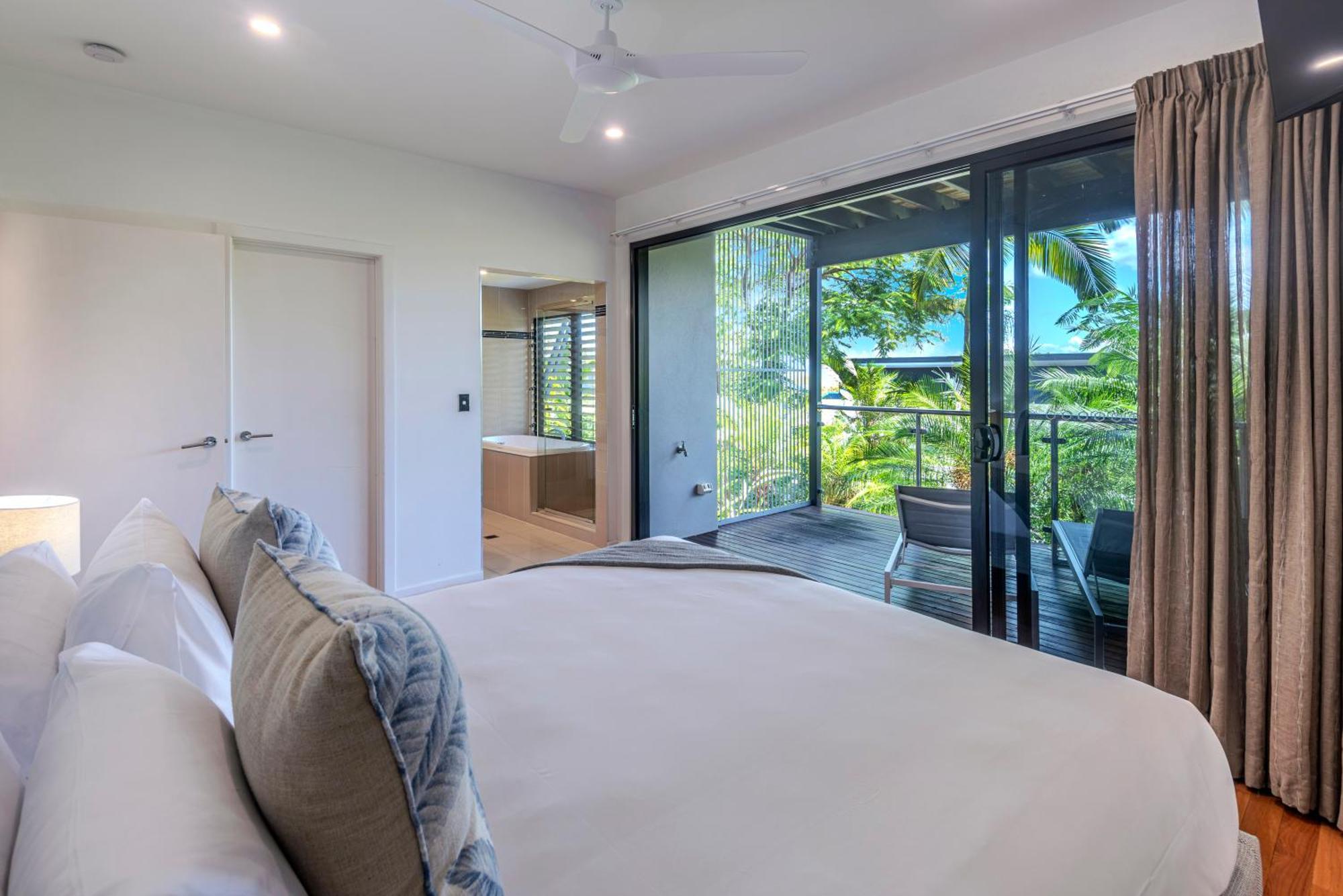 Pinnacle Apartments Hamilton Island Exterior foto